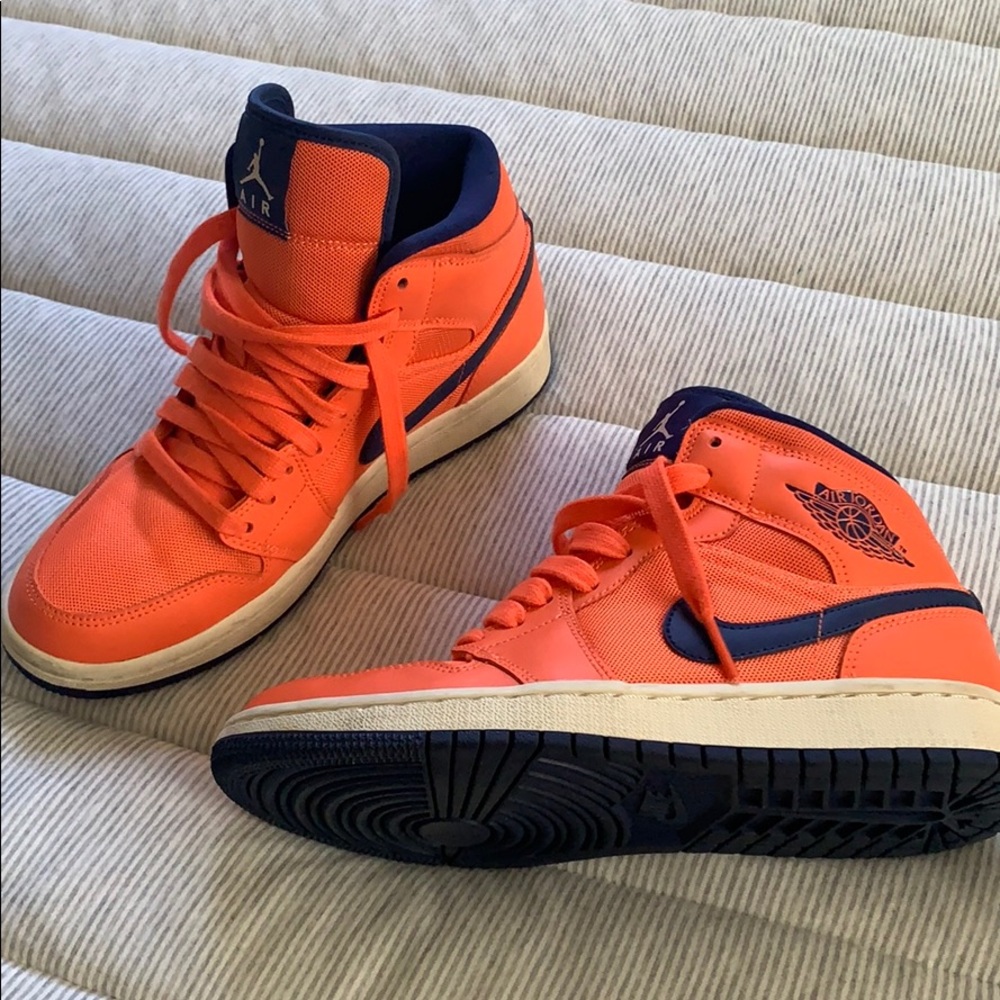 Nike Air Jordan 1 Mid Turf Orange/Blue